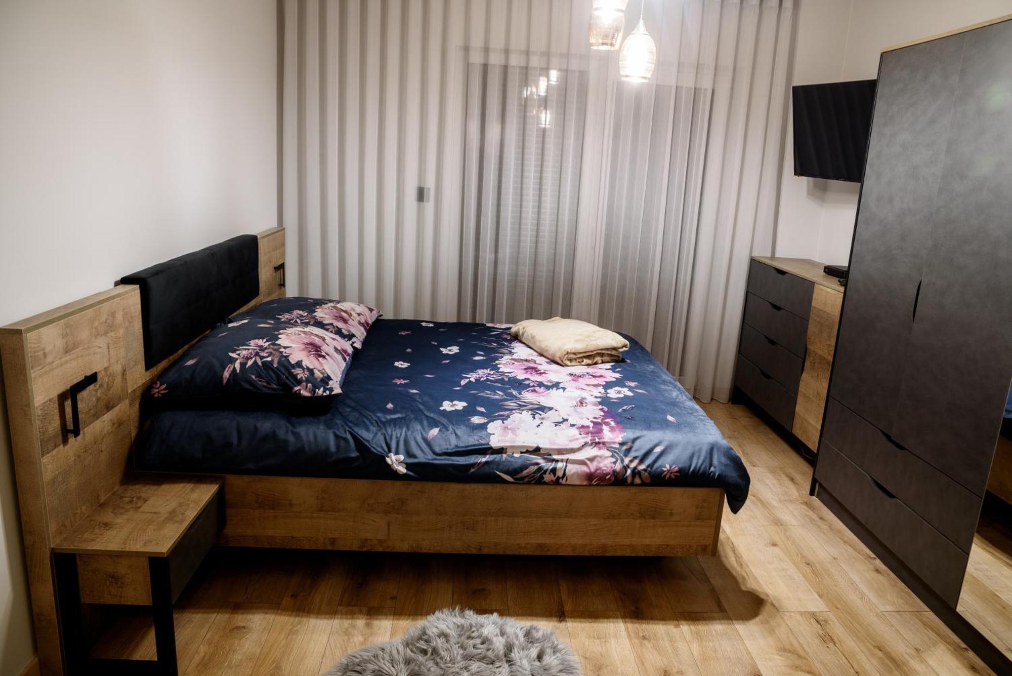 Apartamenty Trio ムシナ エクステリア 写真